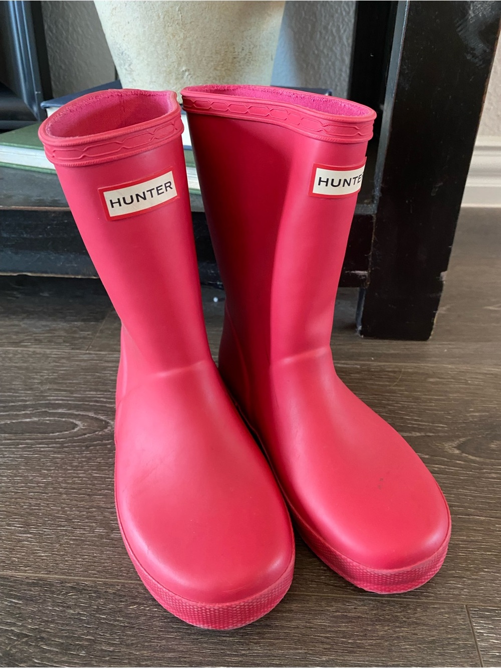 Hunter Bright Pink Waterproof Rain Boots